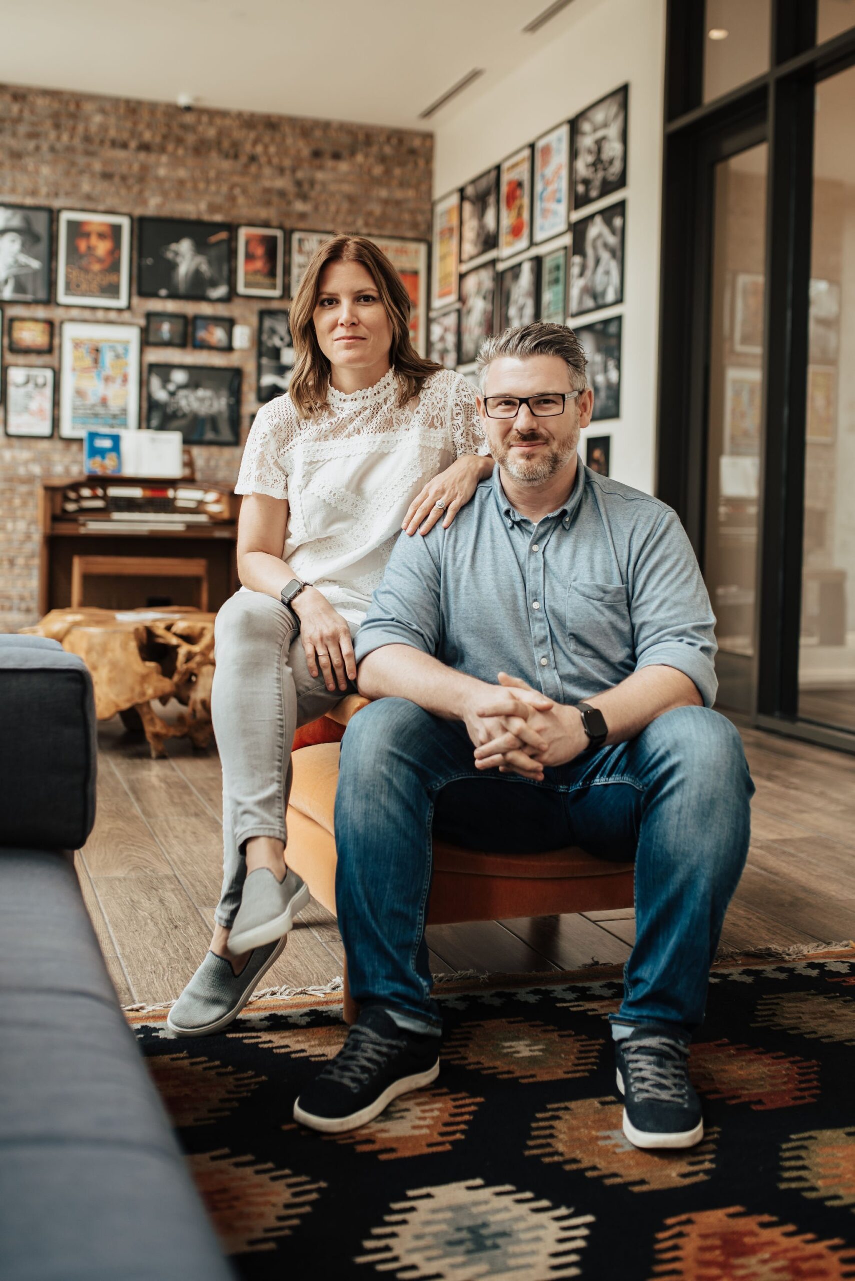 Lodgeur founders Sebastien Long and Brooke Bornick