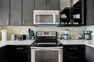 Fully-equipped kitchen at Elan Med Center